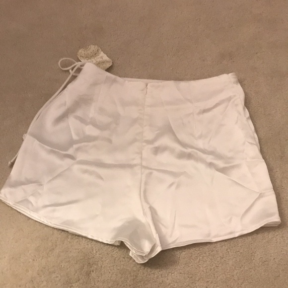 Altar’d State Emmy Wrap Skort - Picture 8 of 8